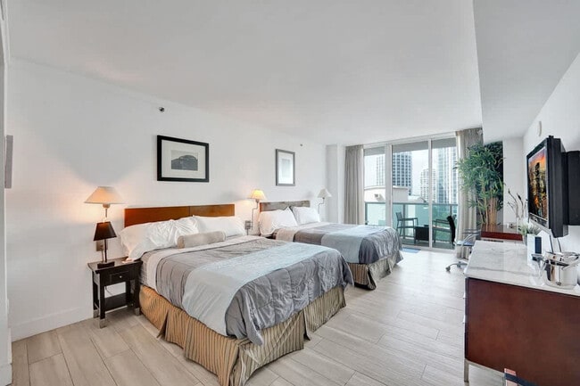 Building Photo - 2889 McFarlane Rd