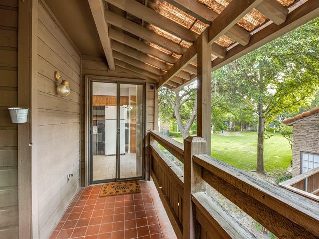 Building Photo - 336 Melrose Dr