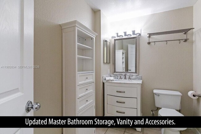 Building Photo - 15125 Michelangelo Blvd