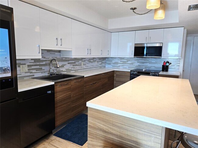 Building Photo - 17408 Gulf Blvd