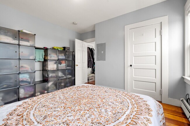 Building Photo - 20-22 Highview St