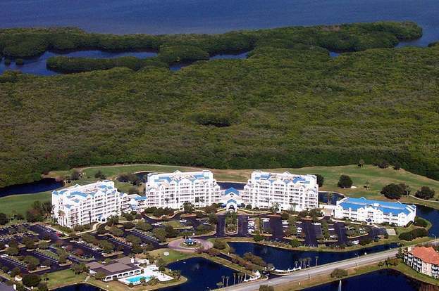 Building Photo - 2323 Feather Sound Dr