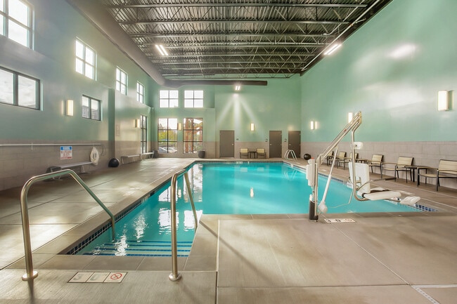 Waterview Crossing Apartments Des Moines, WA Apartment