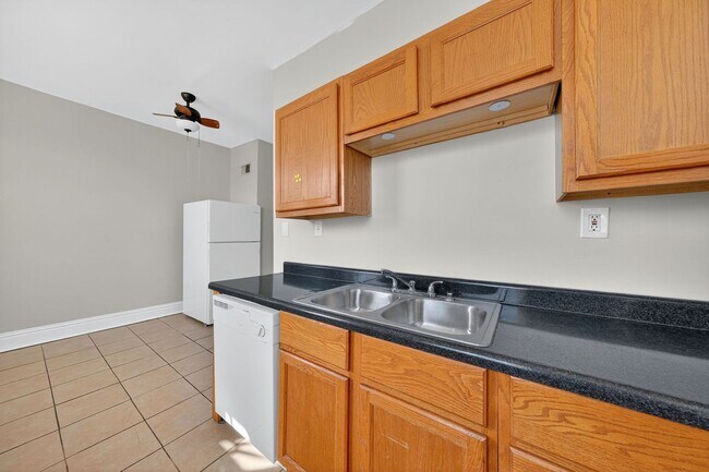 Building Photo - 4102 Nebraska Ave