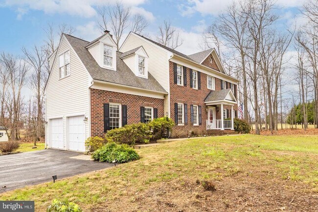 Building Photo - 36767 Pelham Ct