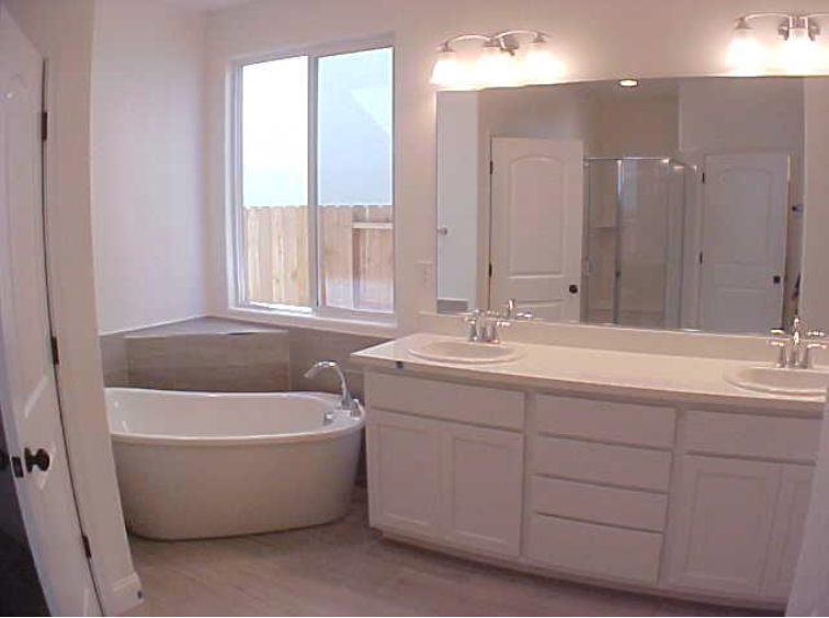 Building Photo - 8429 Amber Vly Ln