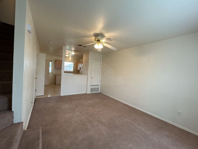 Building Photo - 4507 Jeff Scott Dr