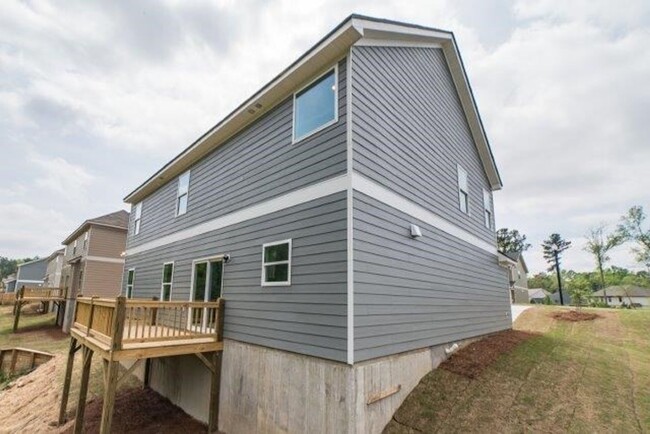 Building Photo - Spacious 4-Bedroom, 3-Bath Home for Rent i...