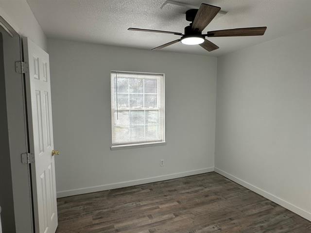 Building Photo - 3356 P Ave