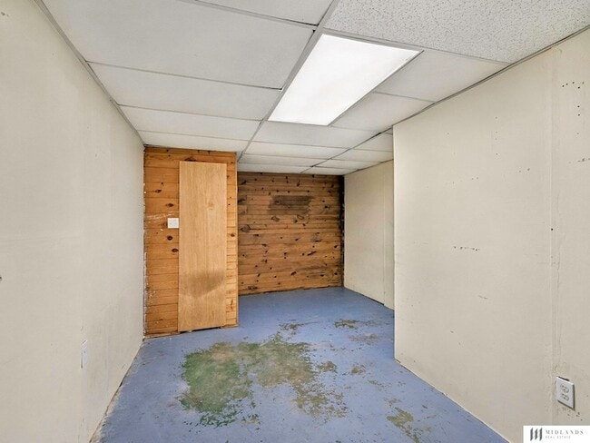 Building Photo - 8623 C St