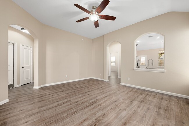 Building Photo - 11429 W Woodmark