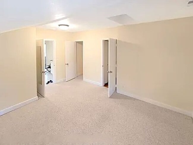 Building Photo - Adorable 2bed/1bath Auburn Home on Main St.