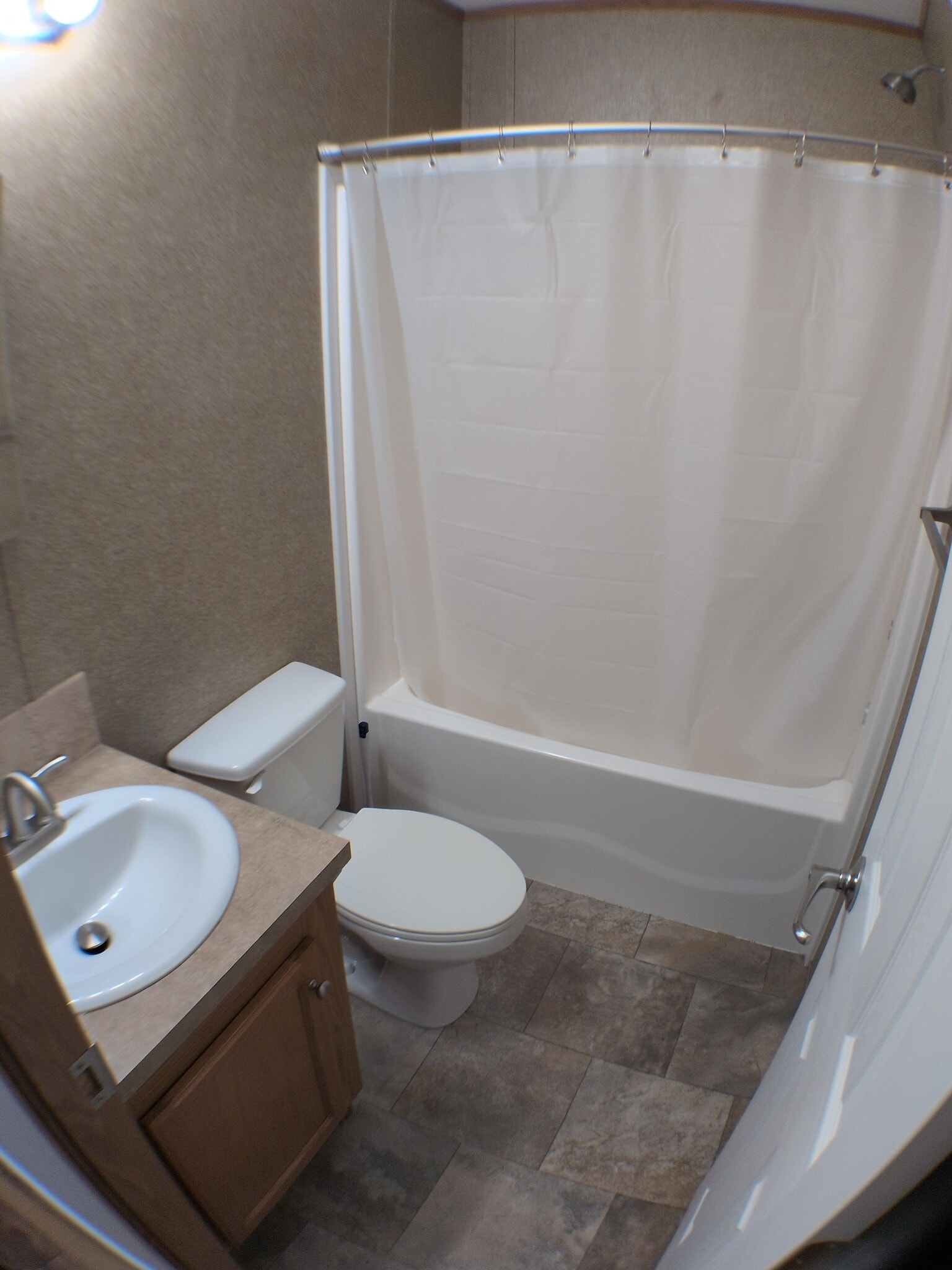 Building Photo - 36 W Road Park