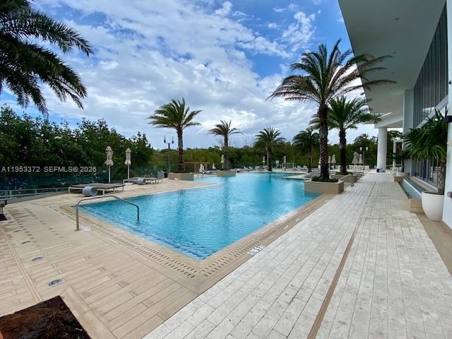 Building Photo - 16385 Biscayne Blvd