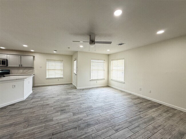 Building Photo - 18118 Mayfield Meadow Ln