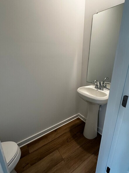 Building Photo - 5898 Tyndall Pkwy