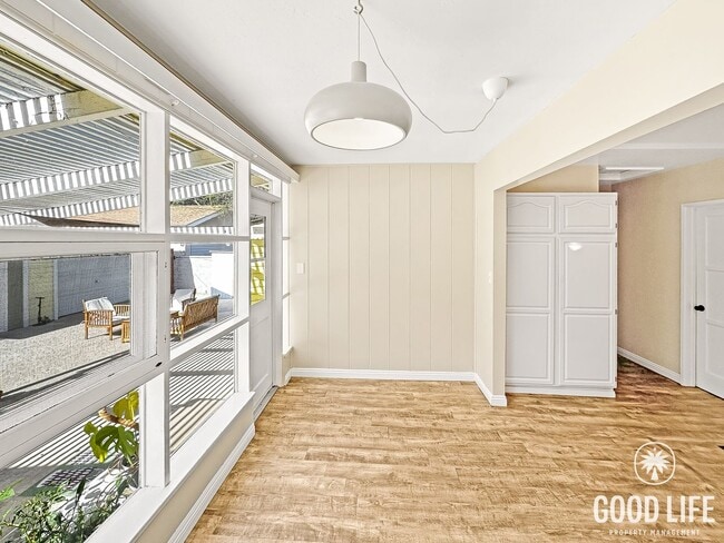 Building Photo - Charming 3-Bedroom Anaheim Home Featuring Private Backyard & 2 Car Garage