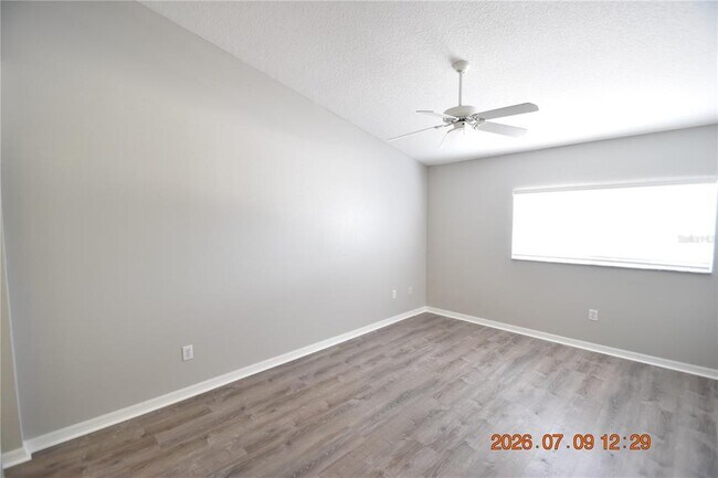 Building Photo - 13121 Kings Crossing Dr
