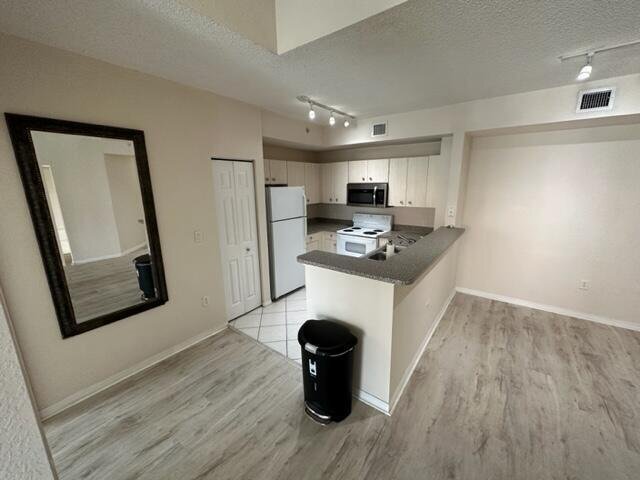 Building Photo - 1803 N Flagler Dr