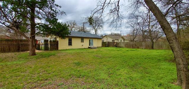 Building Photo - 1111 Ave A