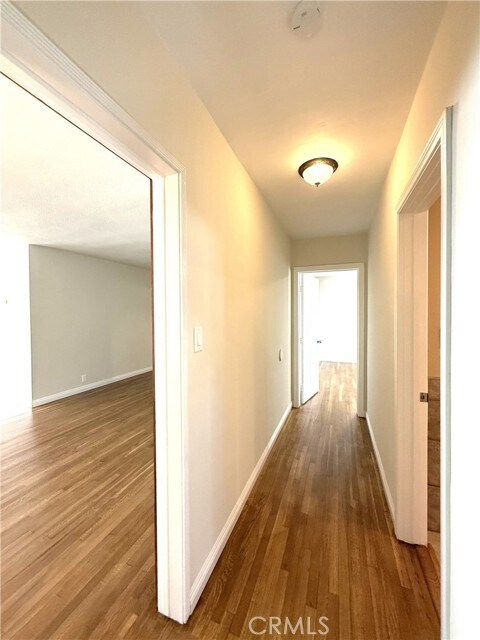 Building Photo - 6226 Ivar Ave