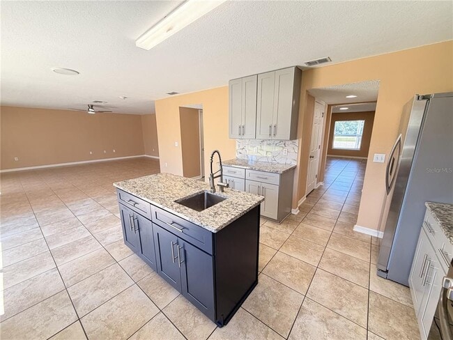 Building Photo - 4 Princess Geraldine Pl