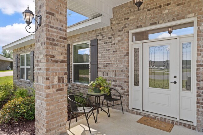 Building Photo - 5568 Micanopy Dr