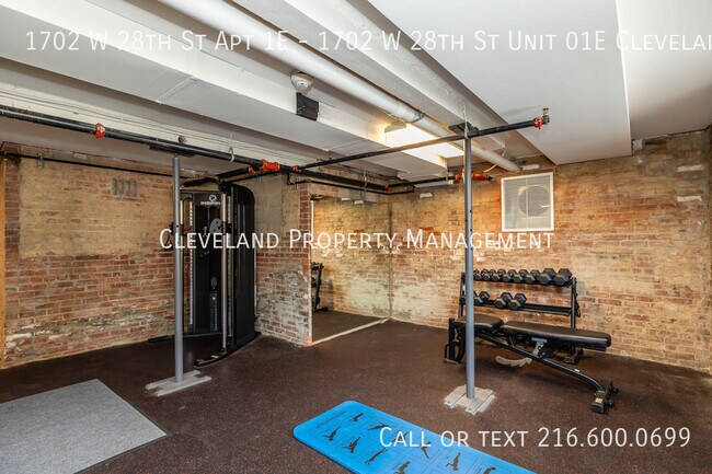 Building Photo - Modern Ohio City Studio Apartment