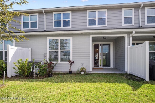 Building Photo - 698 Cherry Elm Dr