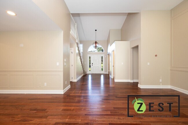 Building Photo - OPEN HOUSE SATURDAY AUGUST 2ND 2025 10-11A...