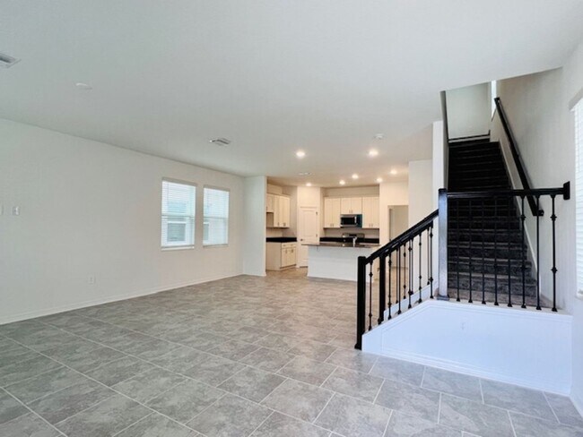 Building Photo - 4143 Pino St