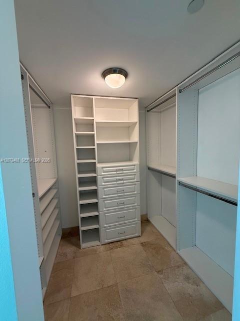 Building Photo - 2101 Brickell Ave