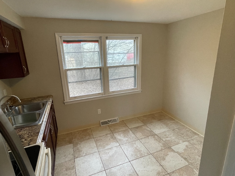 Building Photo - 1125 Vine St