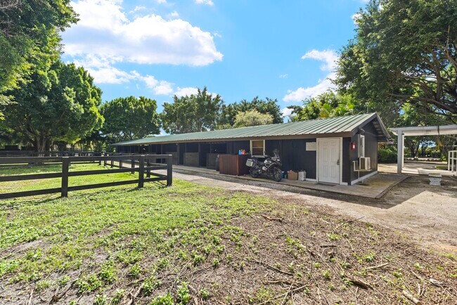 Building Photo - 14996 50th St S