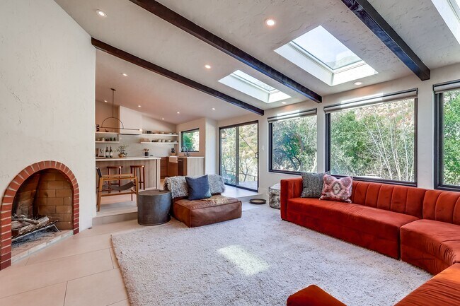 Building Photo - 4137 Big Tujunga Canyon Rd