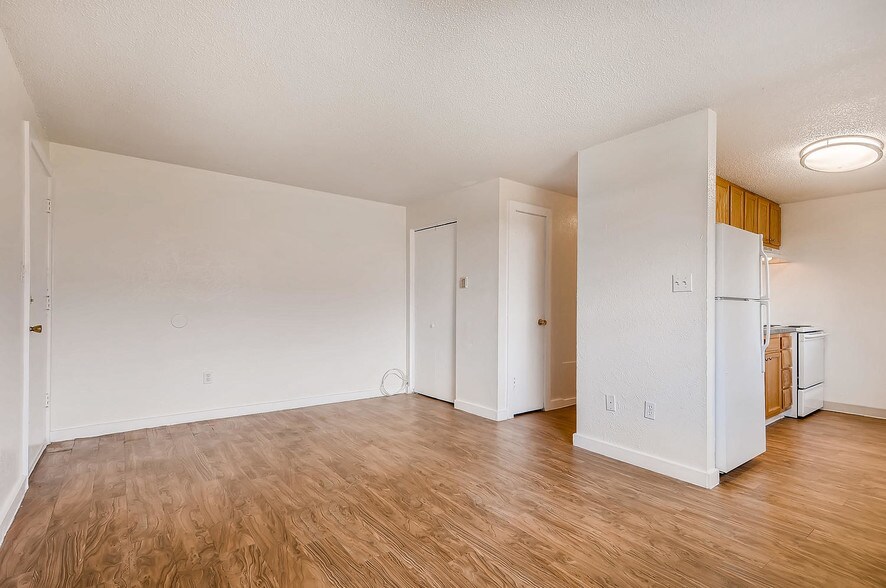 Geneva Apartments 491 Geneva St Aurora CO 80010 Apartment Finder