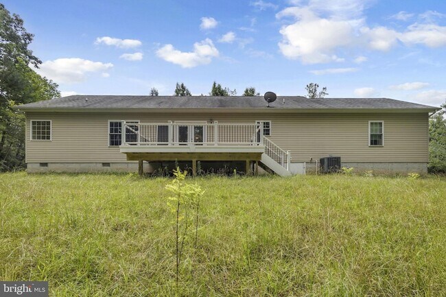 Building Photo - 11489 Lynx Dr