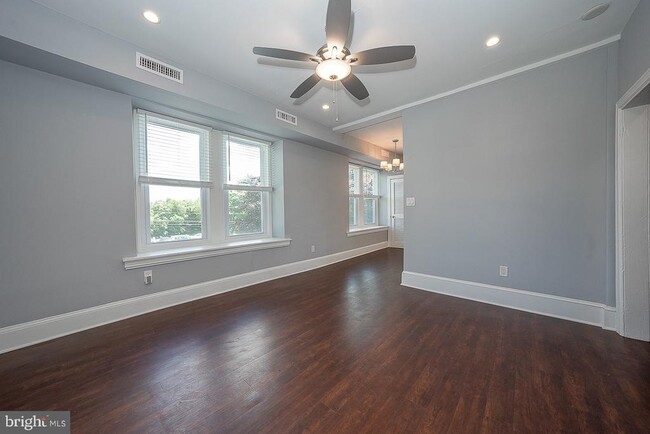 Building Photo - 7350 Ridge Ave