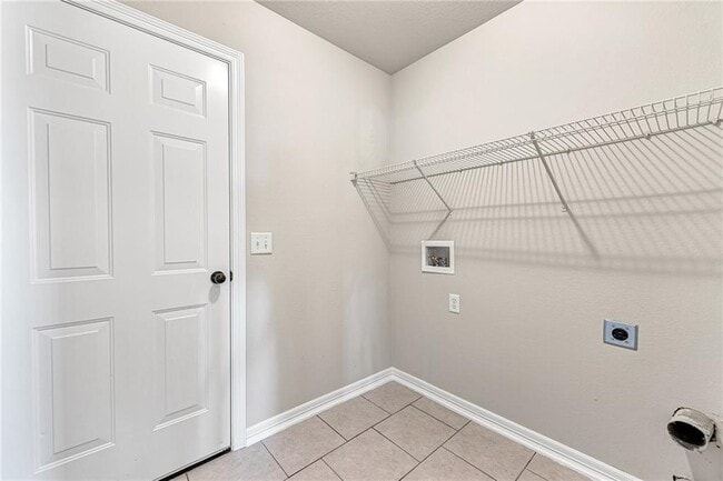 Building Photo - 6007 S 36th St