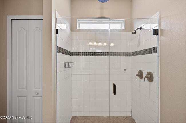 Building Photo - 104 Riachuelo Ln