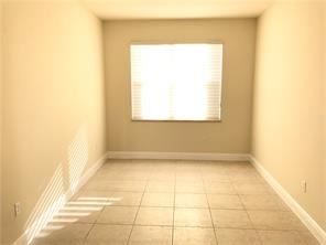 Building Photo - 4934 SW 158th Way