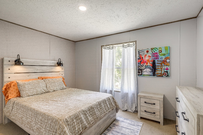 Building Photo - 930 County Rd 3390