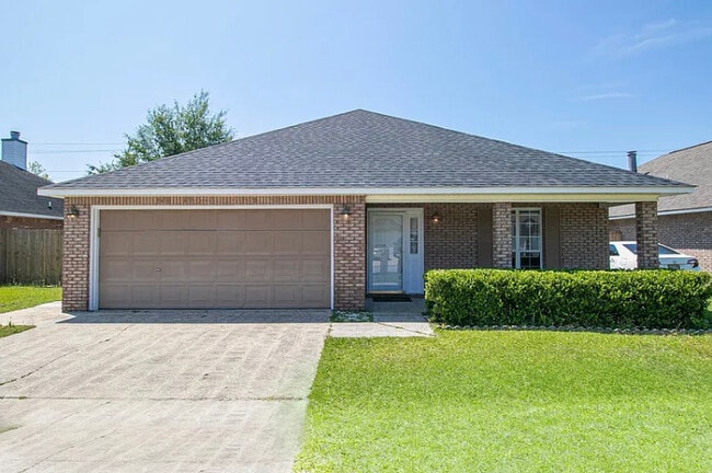 Primary Photo - 2093 Crane Ridge