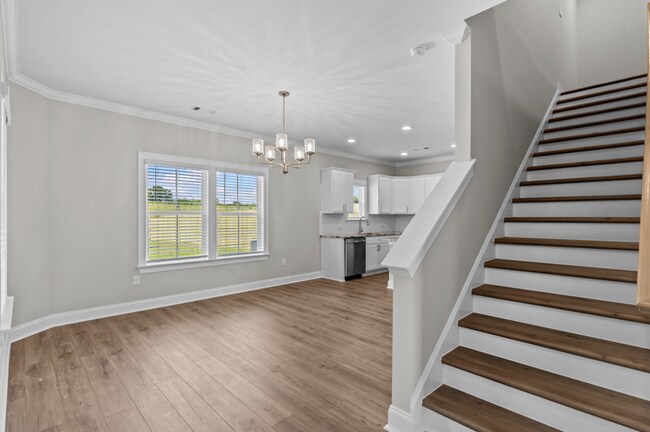 Building Photo - 206 Clifton Dr