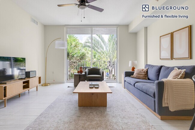 Building Photo - 601 NE 39th St