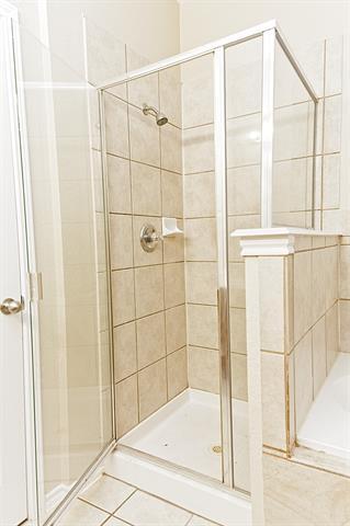 Building Photo - 4009 Hidden Meadow Ct