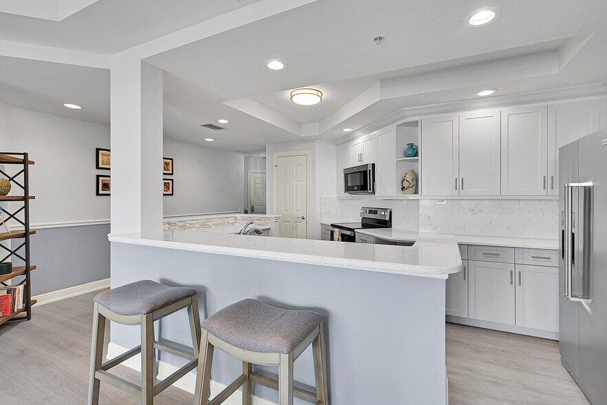 Building Photo - 2743 1st St