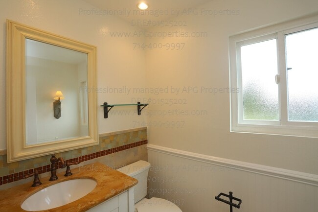 Building Photo - 25502 McIntyre St