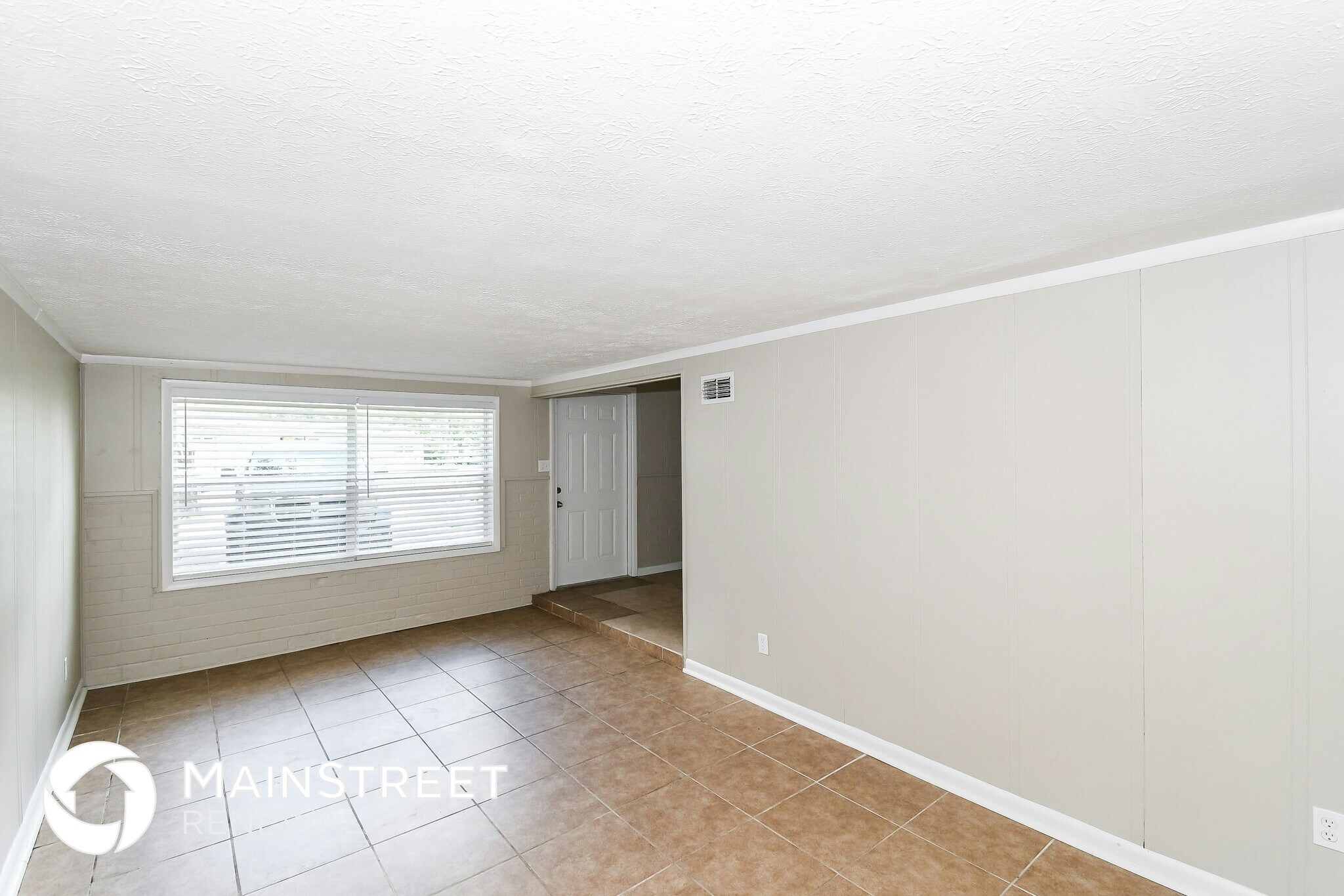 Building Photo - 6505 Parvin Dr