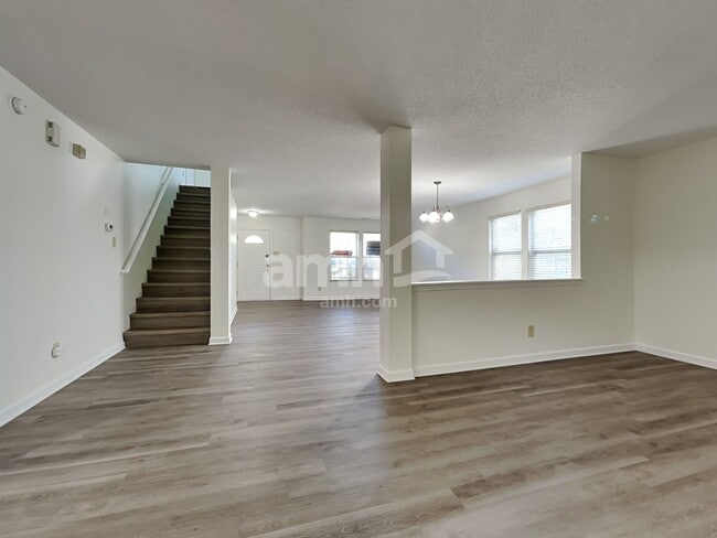 Building Photo - 6432 Dillard Ridge Dr